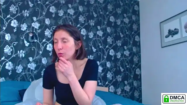Sophi Cute online show from 05-25-26, 12:26
