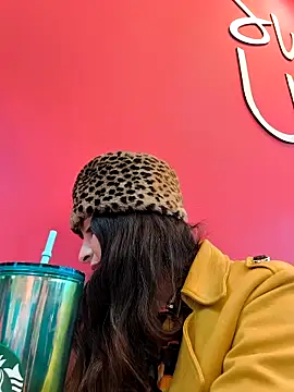 Sam Sara online show from 10-19-25, 10:23