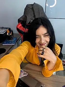 Sam Sara online show from 10-21-25, 08:08