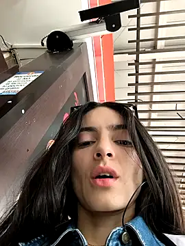 Sam Sara online show from 12-22-25, 03:45