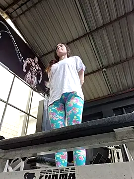 Sam Sara online show from 04-09-26, 06:58