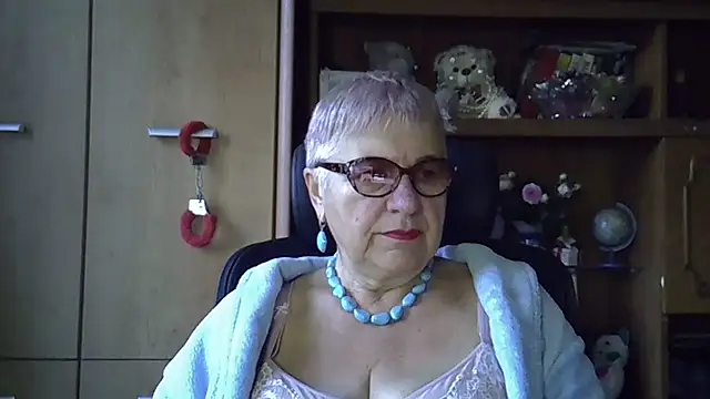 SweetCherry27 online show from 09-29-25, 04:30