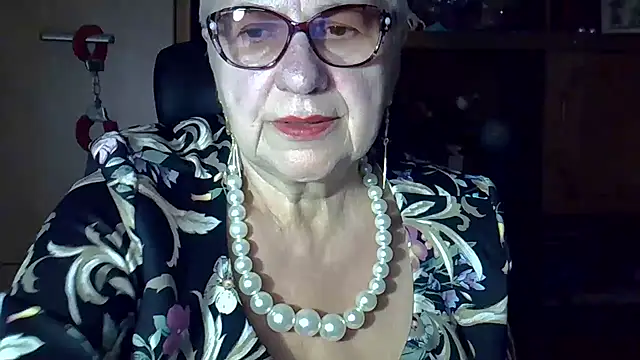 SweetCherry27 online show from 10-01-25, 04:44