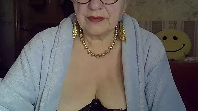 Snapshot of SweetCherry27 chatting on 04-18-26, 04:09 SweetCherry27 online show from 04-18-26, 04:09