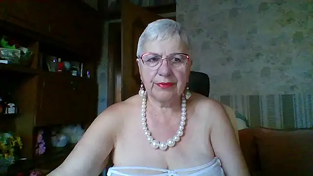 Snapshot of SweetCherry27 chatting on 07-17-26, 03:48 SweetCherry27 online show from 07-17-26, 03:48