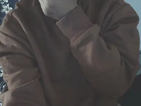 Supriya201 online show from 11-04-25, 07:34