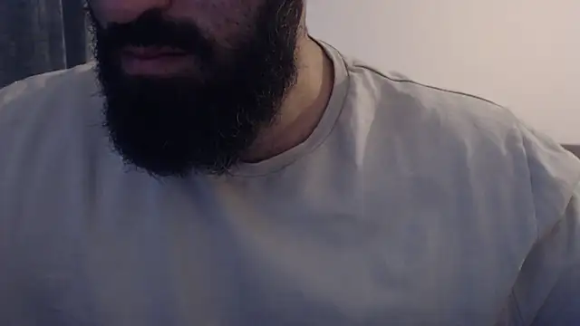 hugemachohandsome online show from 10-26-25, 08:48