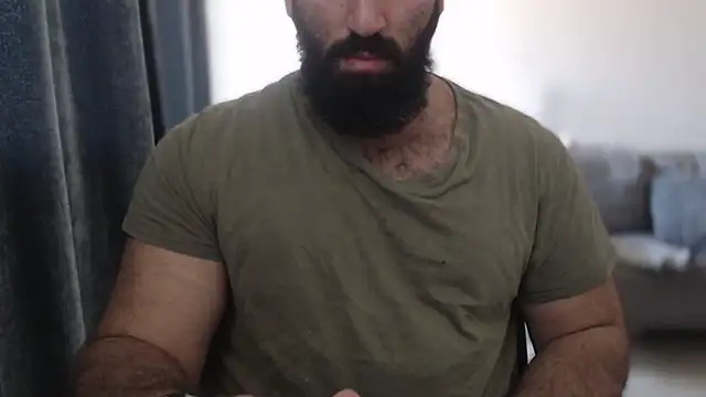 hugemachohandsome online show from 11-03-25, 07:57