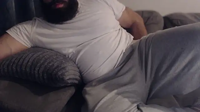 hugemachohandsome online show from 01-31-26, 11:25