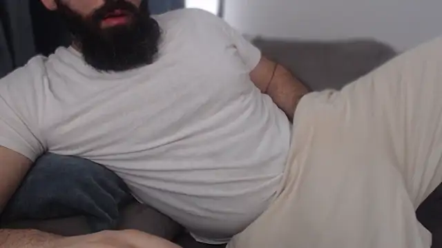 hugemachohandsome online show from 02-08-26, 09:51