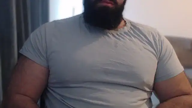 hugemachohandsome online show from 11-14-25, 08:51