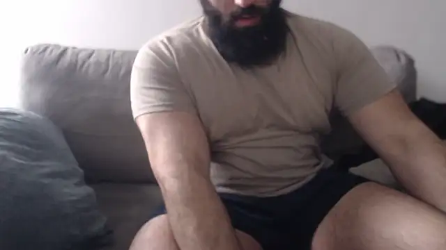 hugemachohandsome online show from 04-10-26, 07:26