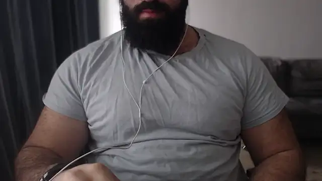 hugemachohandsome online show from 11-16-25, 09:25