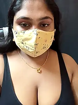 Sophiaboudi online show from 10-10-25, 05:25