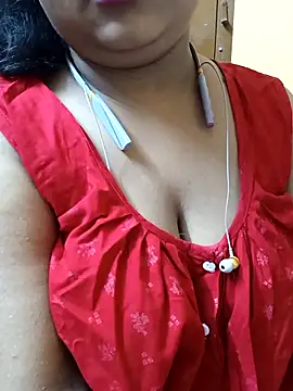 Sophiaboudi online show from 10-13-25, 01:45