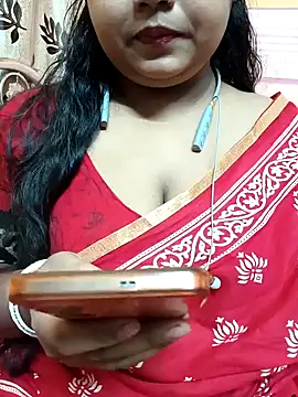 Sophiaboudi online show from 12-19-24, 05:08