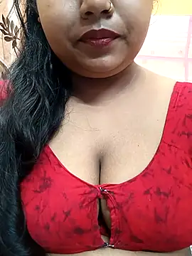 Sophiaboudi online show from 02-17-25, 05:55