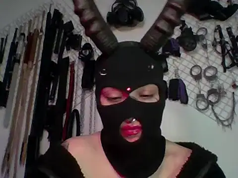 FeticheMacabre online show from 12-22-24, 04:06