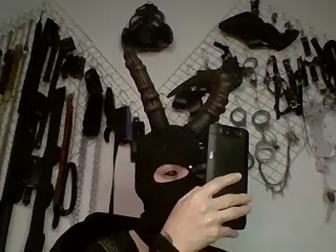 FeticheMacabre online show from 01-18-25, 02:47