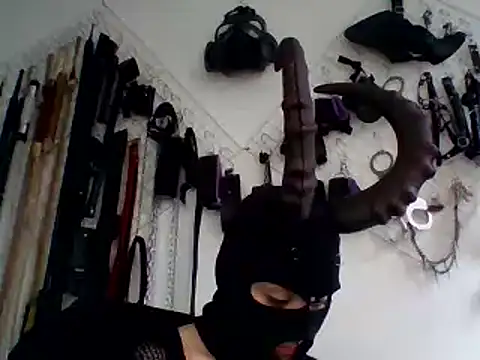 FeticheMacabre online show from 01-01-25, 05:55
