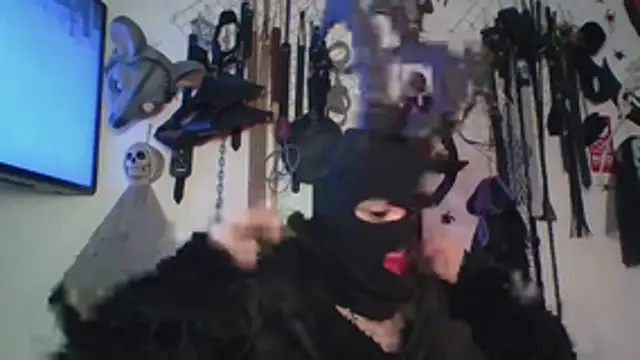 Snapshot of FeticheMacabre chatting on 07-24-26, 07:43 FeticheMacabre online show from 07-24-26, 07:43