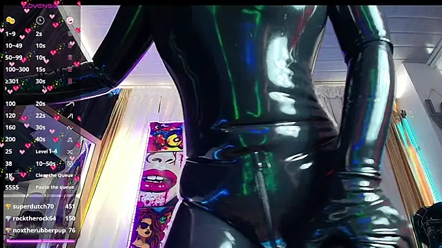 LatexDevil Blondie online show from 03-14-25, 06:07