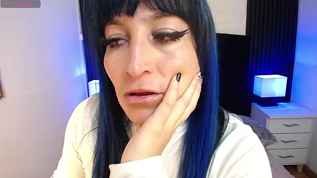 alicia moom online show from 09-24-25, 07:20