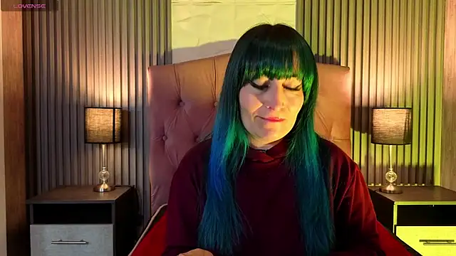 alicia moom online show from 04-13-26, 07:07