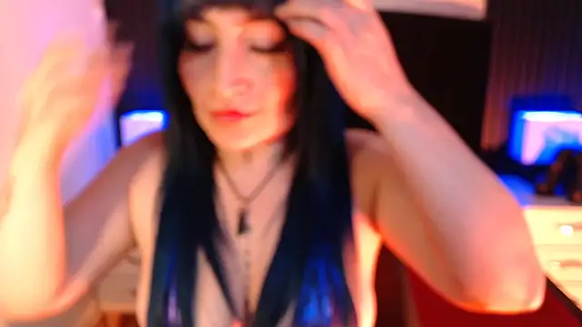 alicia moom online show from 07-14-26, 08:04