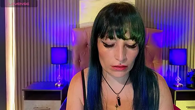 alicia moom online show from 06-20-26, 08:36