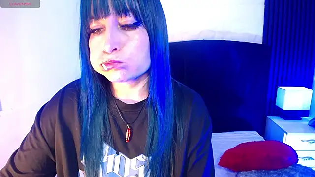 alicia moom online show from 11-13-25, 07:40