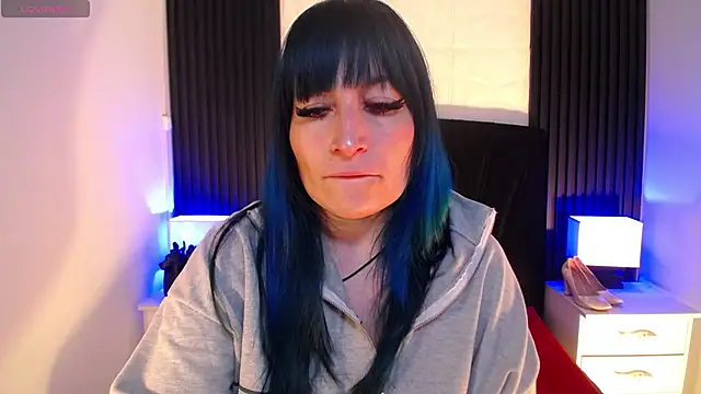 alicia moom online show from 12-19-25, 07:27