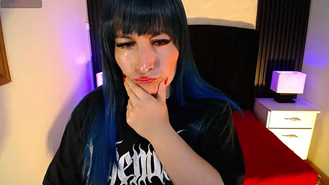 alicia moom online show from 03-30-26, 07:48