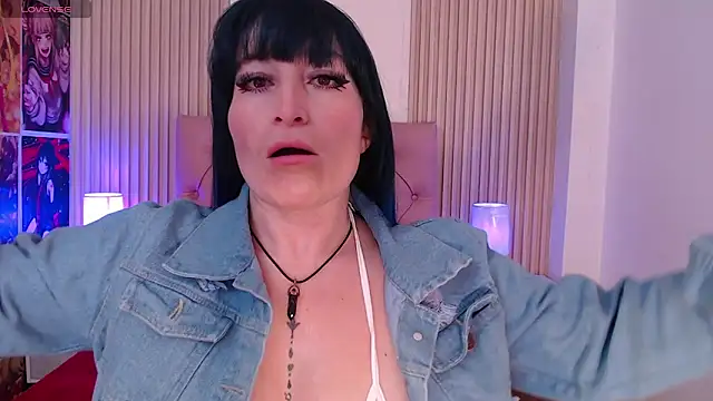 alicia moom online show from 06-06-26, 07:52