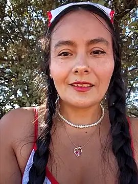 Snapshot of bellapaty chatting on 10-18-25, 10:28 bellapaty online show from 10-18-25, 10:28