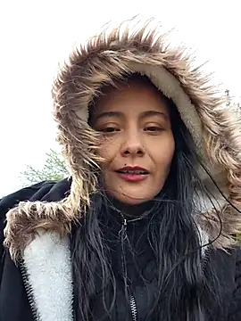 Snapshot of bellapaty chatting on 03-12-25, 05:38 bellapaty online show from 03-12-25, 05:38