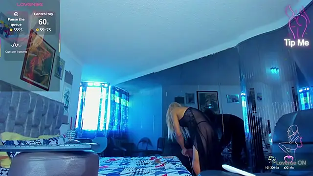 EmmaHills Sex online show from 02-20-26, 01:02