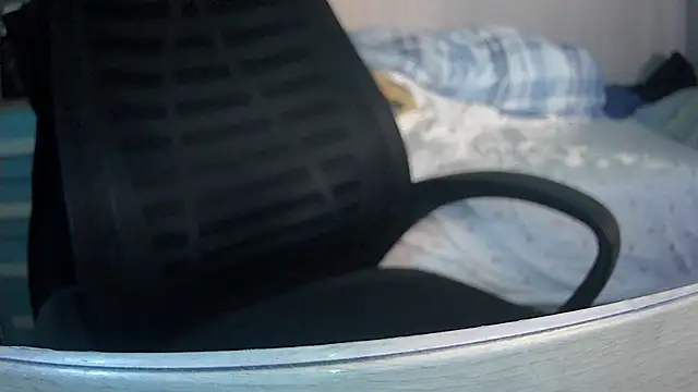 michele1500 online show from 12-22-25, 04:51