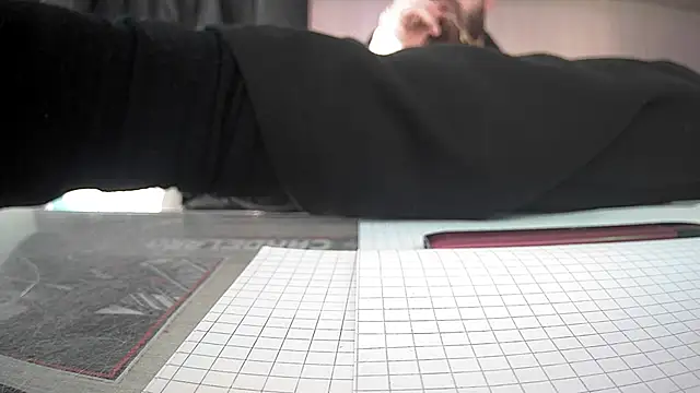 michele1500 online show from 12-21-25, 12:18