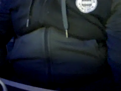 Snapshot of michele1500 chatting on 11-04-25, 05:39 michele1500 online show from 11-04-25, 05:39