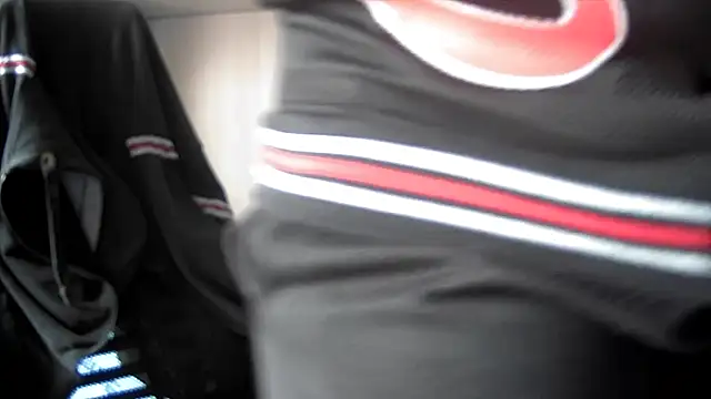 michele1500 online show from 11-08-25, 09:02