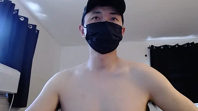 Snapshot of twbobo00715 chatting on 10-09-25, 08:53 twbobo00715 online show from 10-09-25, 08:53