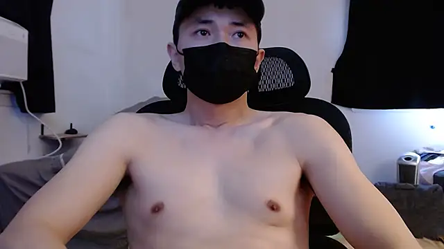 Snapshot of twbobo00715 chatting on 02-28-25, 06:31 twbobo00715 online show from 02-28-25, 06:31