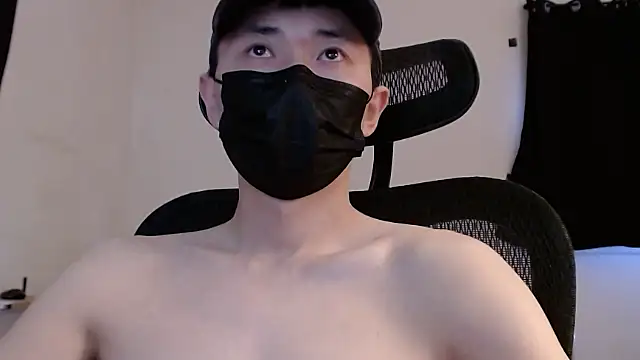 Snapshot of twbobo00715 chatting on 03-08-25, 05:54 twbobo00715 online show from 03-08-25, 05:54