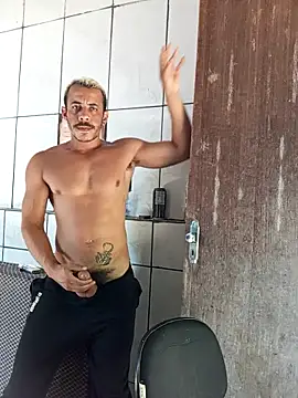 MachoScorpionCaralho online show from 02-17-25, 06:39