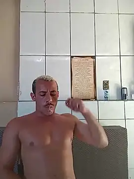 MachoScorpionCaralho online show from 02-06-25, 02:37