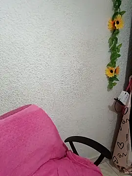 Alice bloom  online show from 09-19-25, 11:20