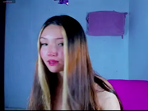 Alice bloom  online show from 01-15-26, 07:34