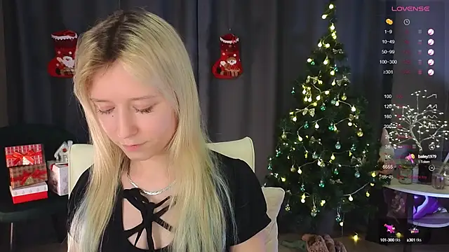 Snapshot of Arveni chatting on 12-06-24, 06:55 Arveni online show from 12-06-24, 06:55