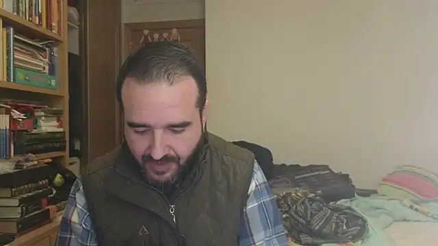 curiosillo83 online show from 01-09-26, 03:19